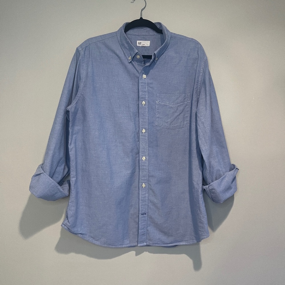 Classic Oxford Shirt in Standard Fit ( Men's L)